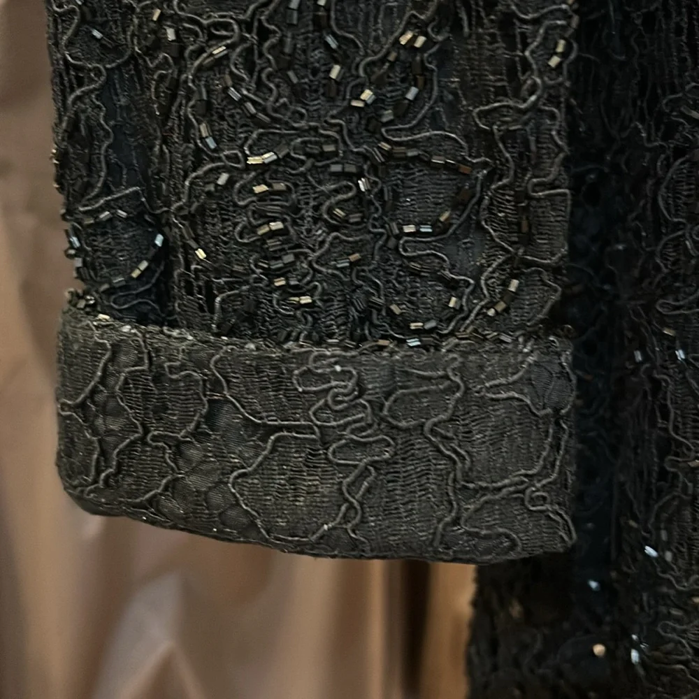Carmen Marc Valvo for Henri Bendel gorgeous Black lace beaded evening jacket sz8 - Picture 5 of 16
